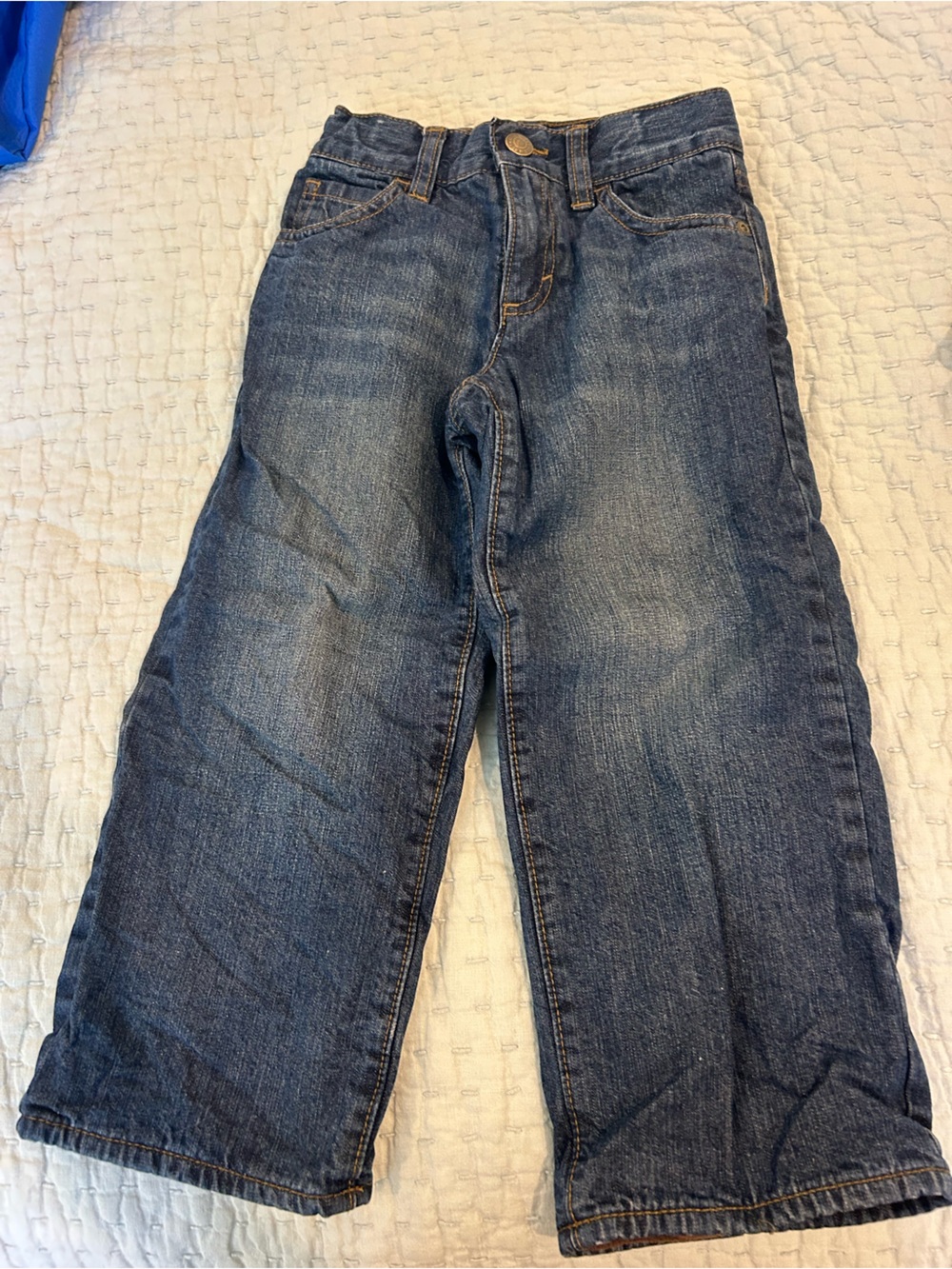 Old Navy Boys Fleece-lined jeans. Size 4T.